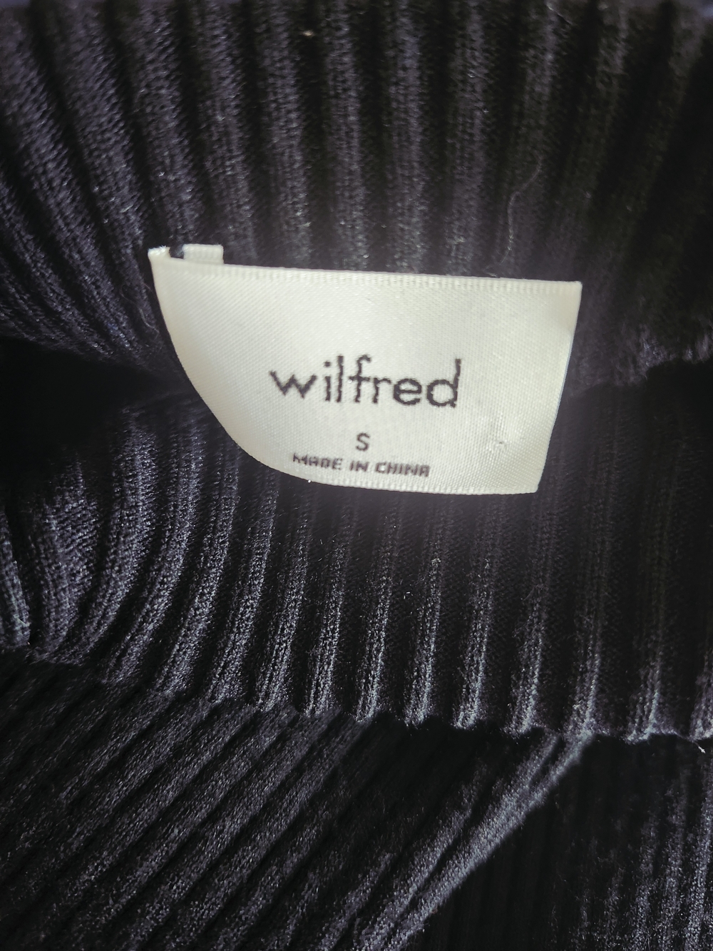 ARITZIA WILFRED Black Ribbed Long-Sleeve Bodycon Dress - Picture 10 of 10